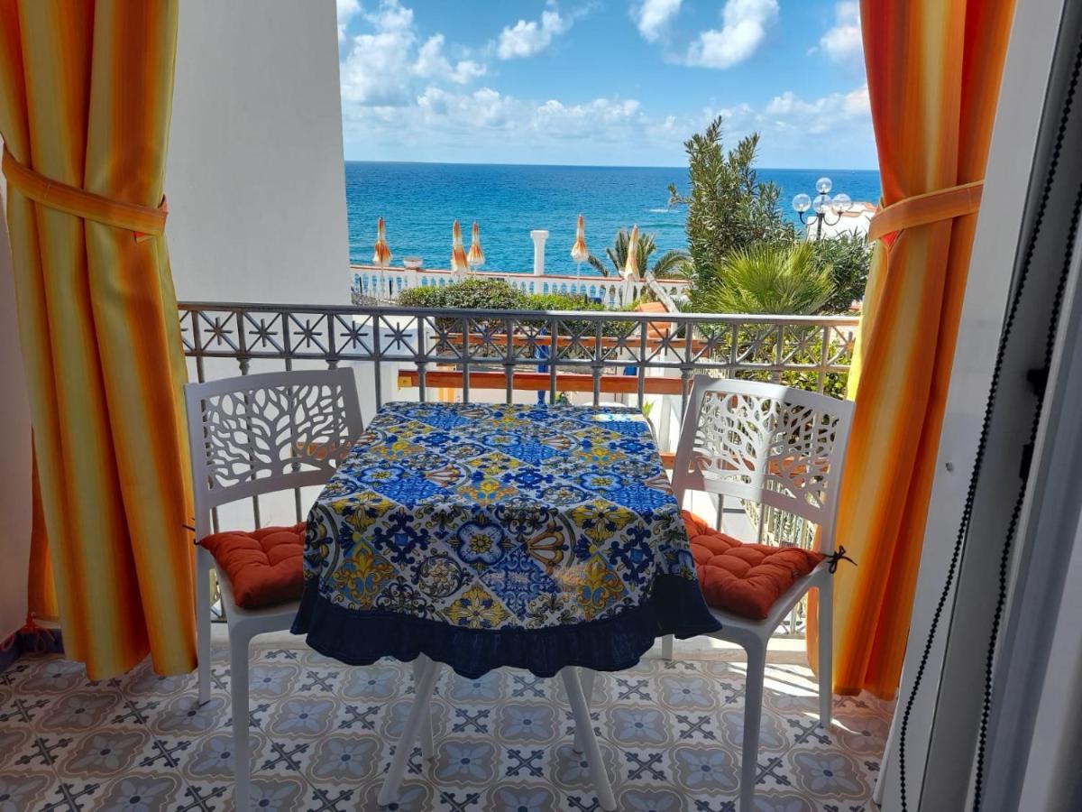 Appartamenti Tina In Villa Restituta Forio di Ischia 外观 照片